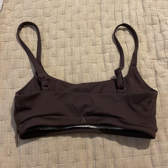 Vitality Ignite sports Bra, Color obsidian, size Small for A-C cups - Picture 2 of 5